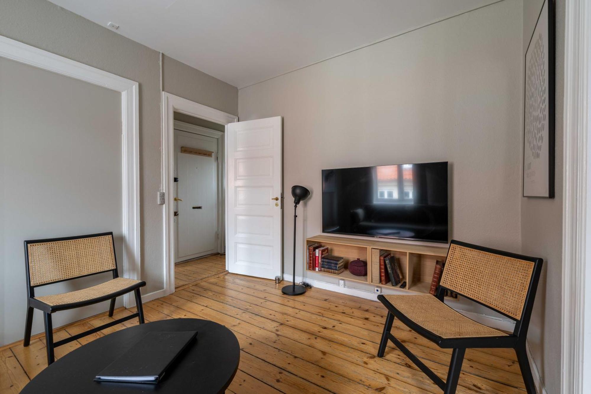 Rustic & Cozy 2Br In Heart Of Cph City By Stroget Копенгаген Экстерьер фото
